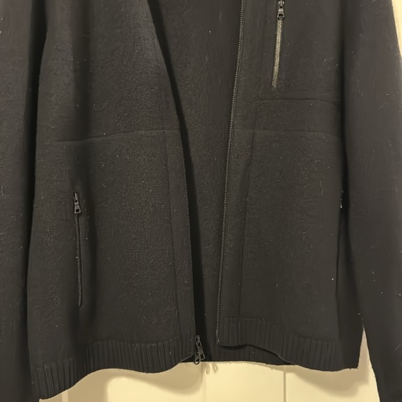 Men’s 100% Wool Banana Republic Zip Up - Picture 4 of 6